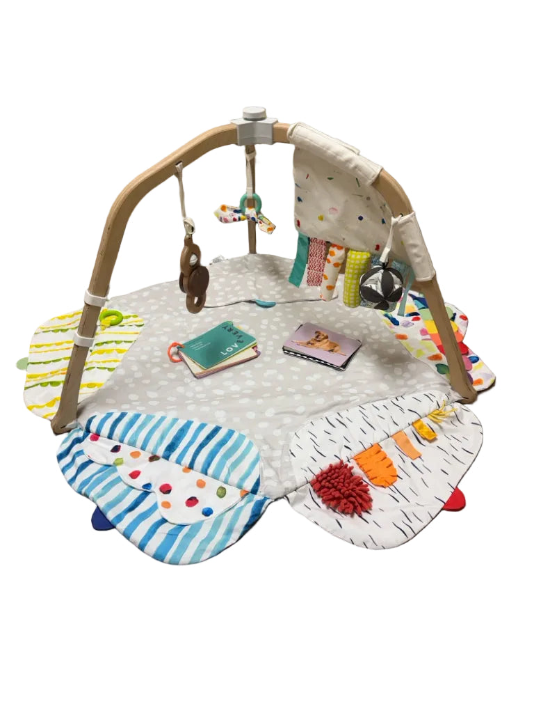 Lovevery Play Gym with Sensory Strands