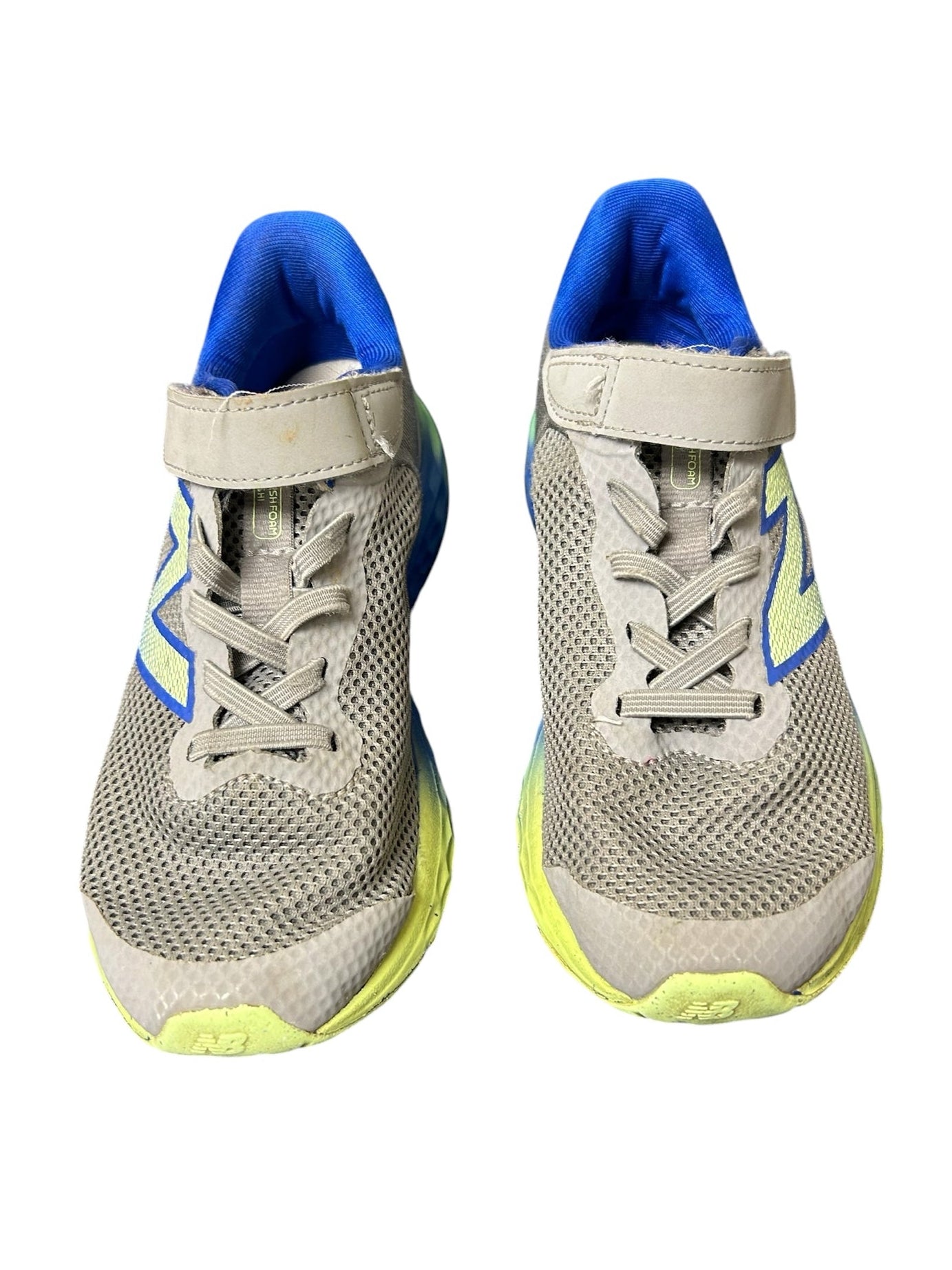 Kid Shoe Size 1 New Balance Grey  Fresh Foam Arishi Sneakers